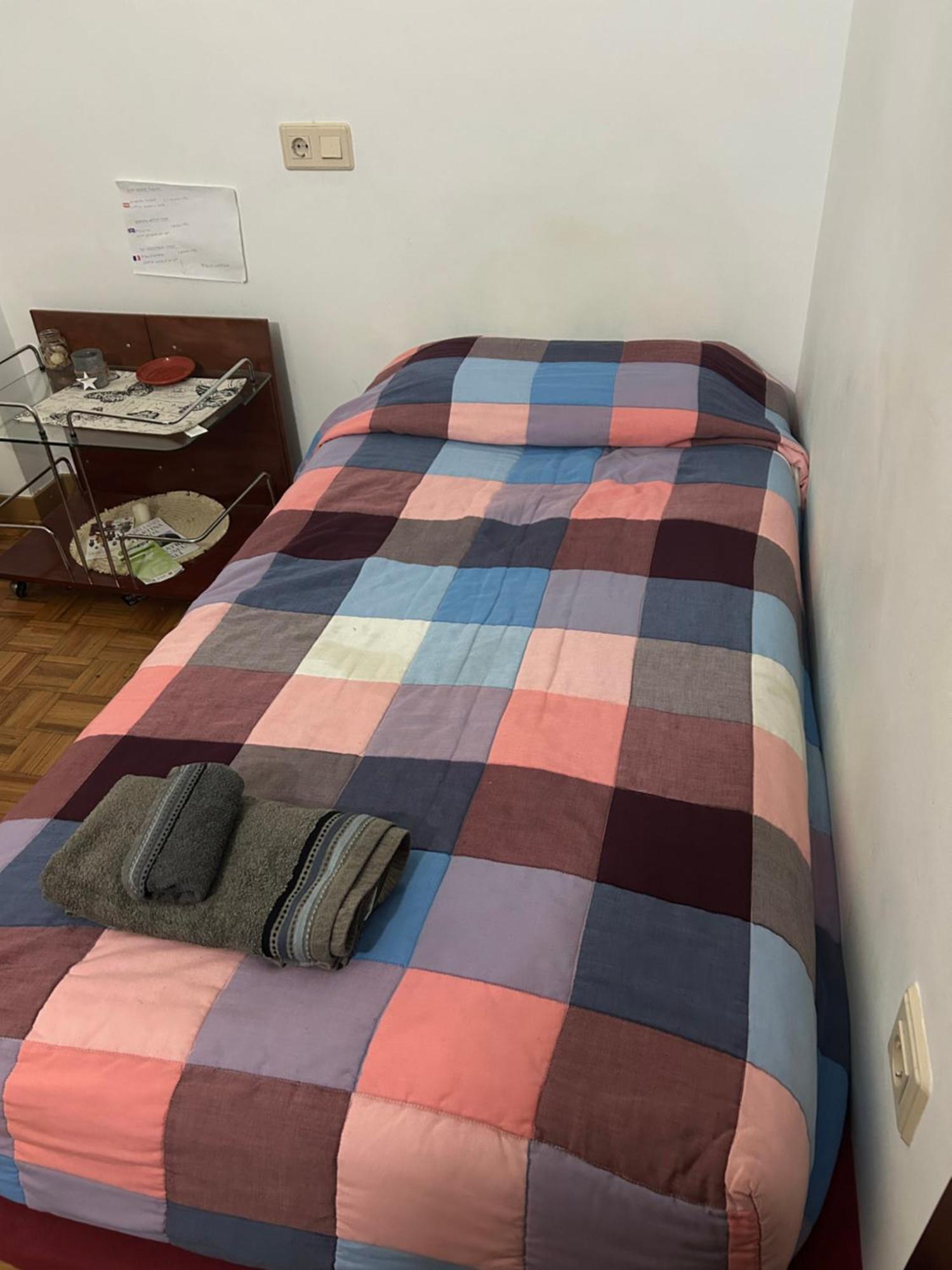 Apartamento Habitacion Doble En Figueres Figueras Exterior foto